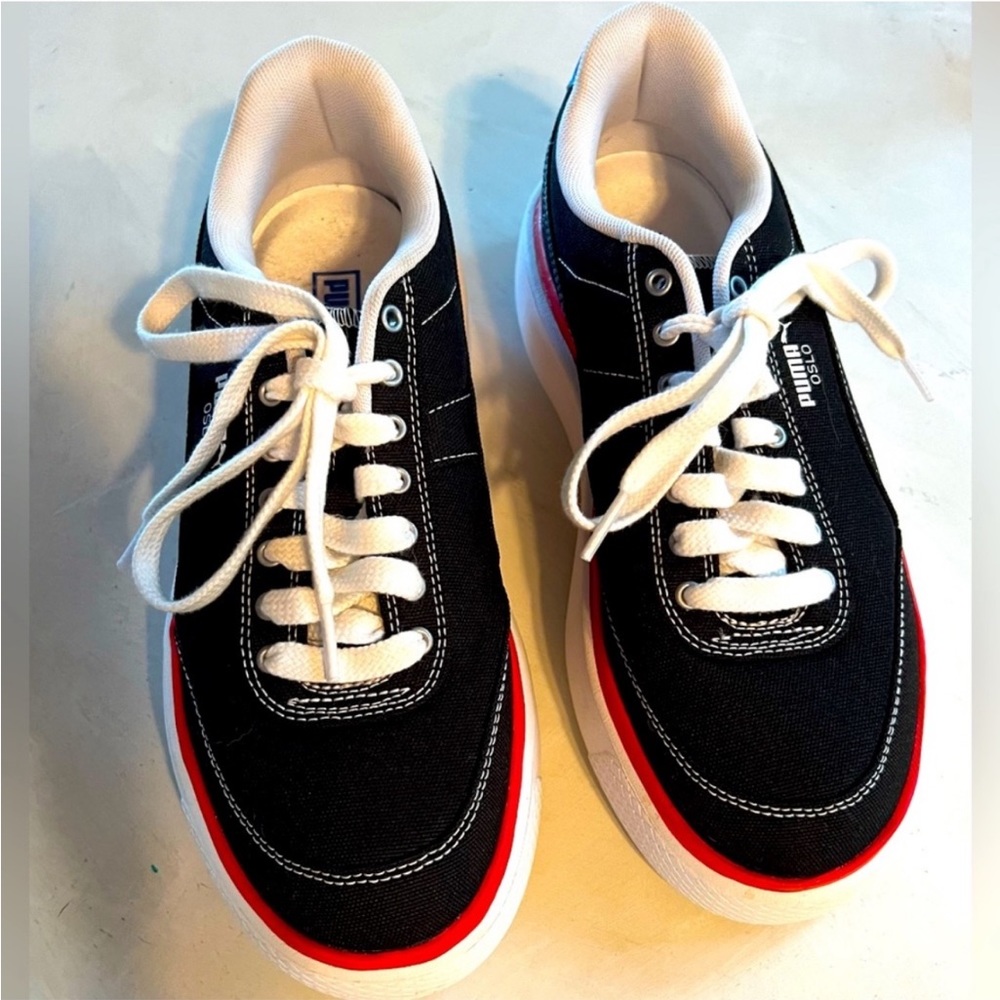 Brand new Puma Wedge Sneakers! Navy and Red. Size 9
